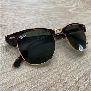 Ray-Ban Clubmaster Classic Sunglasses (Tortoise)
